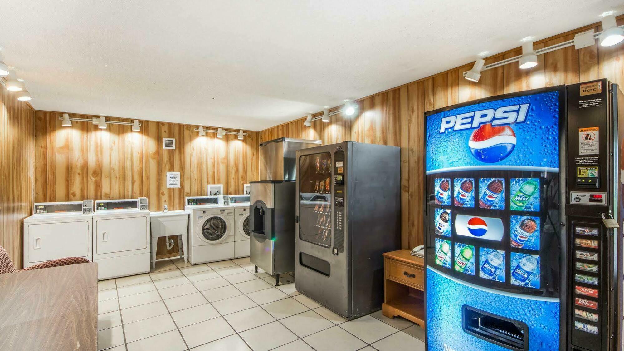 Quality Inn Ponca City Route 77 Exterior foto
